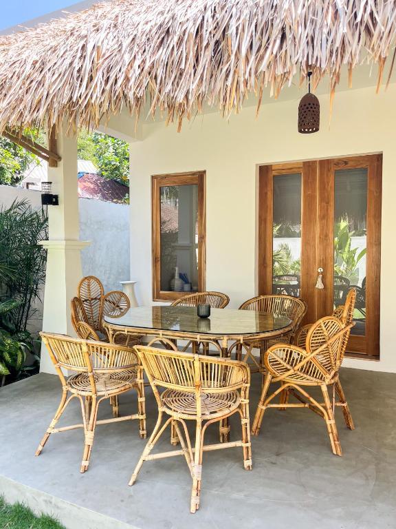 Las Flores Lombok Kuta  Exterior photo